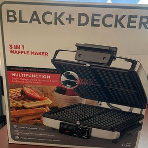 Black and Decker 4 Grill and Waffle Maker